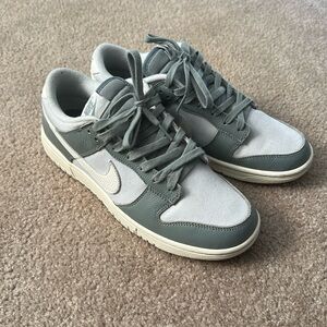 Nike Dunk Low Mica Green